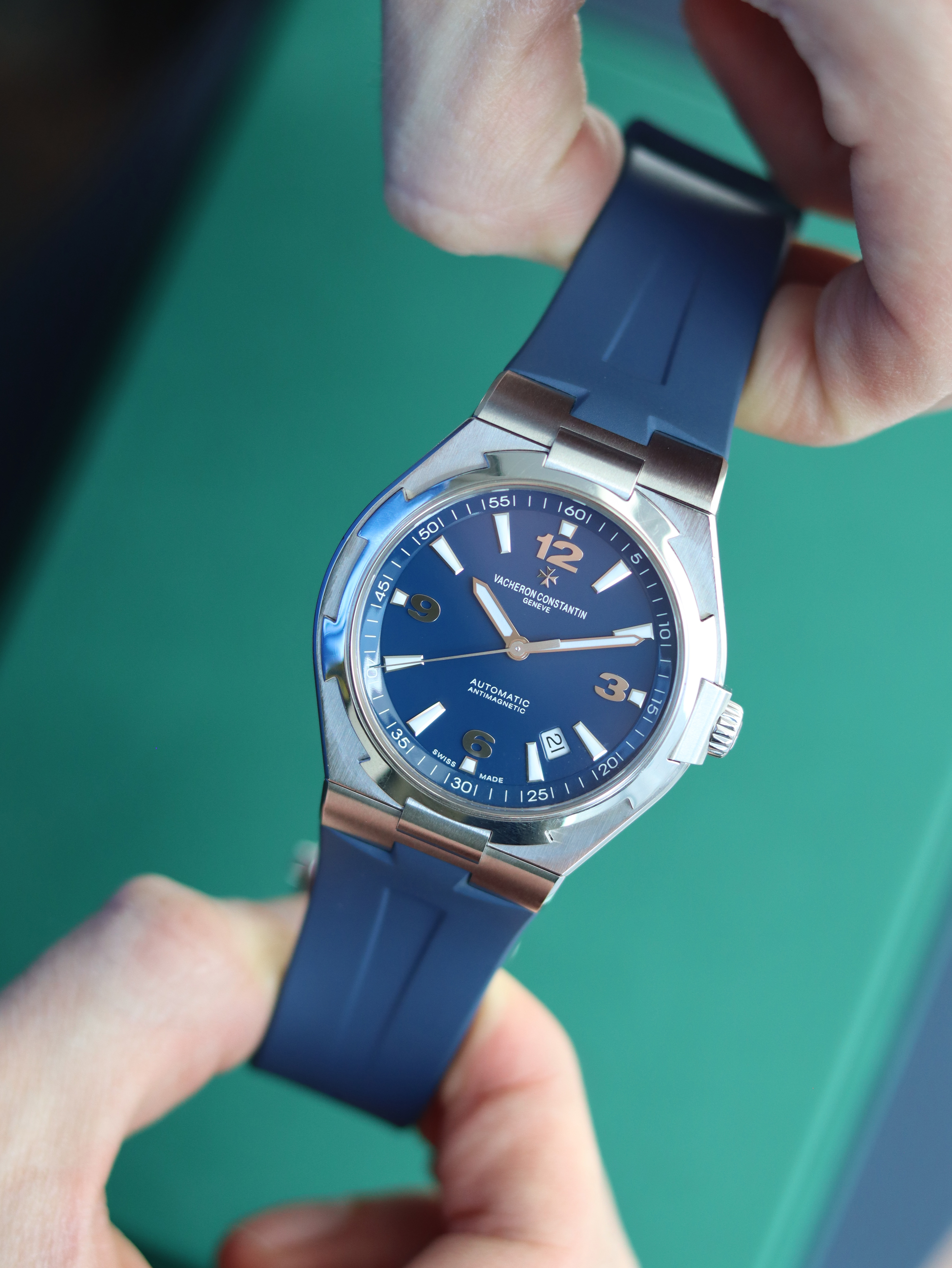 Vacheron Constantin Overseas 