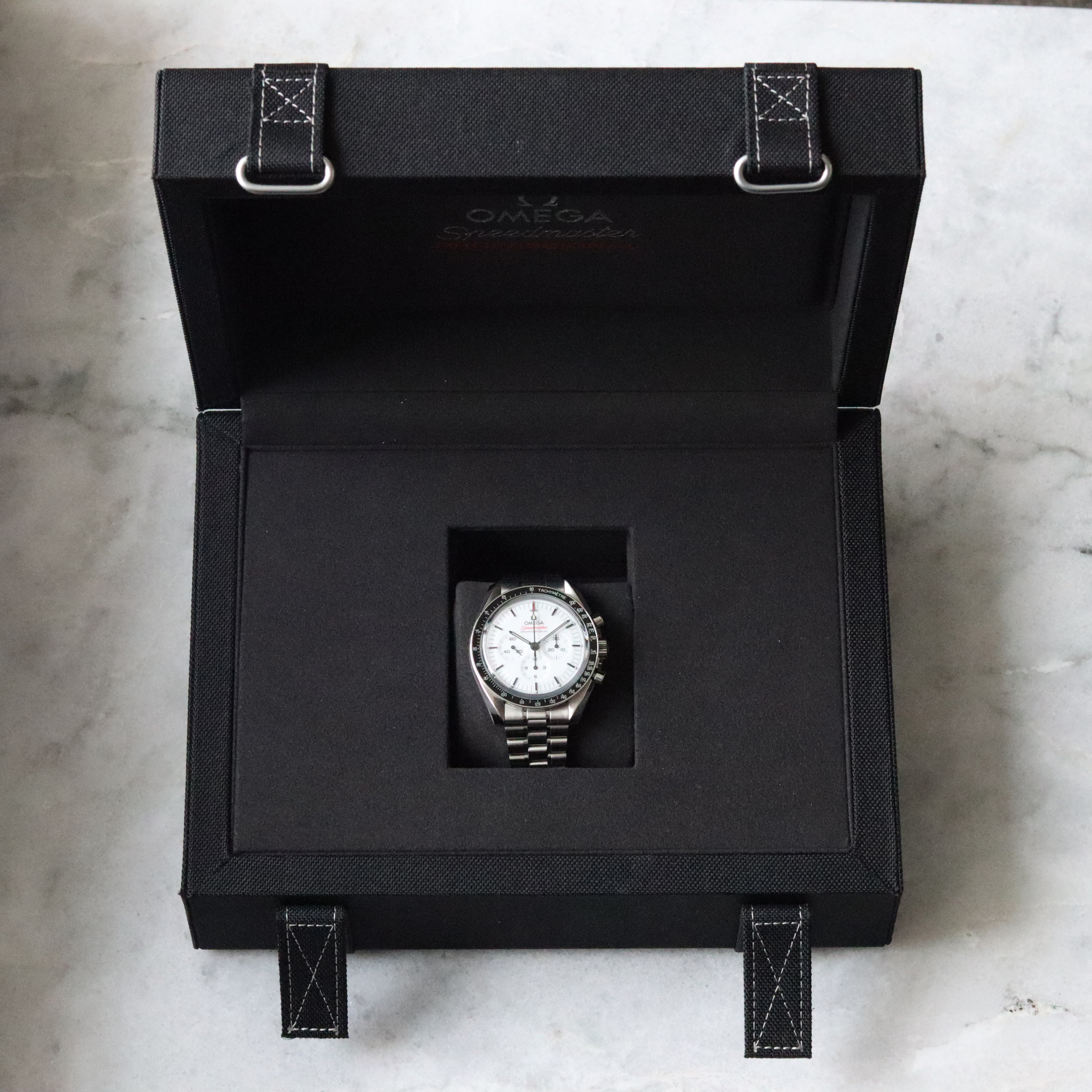 Omega Speedmaster Professional 