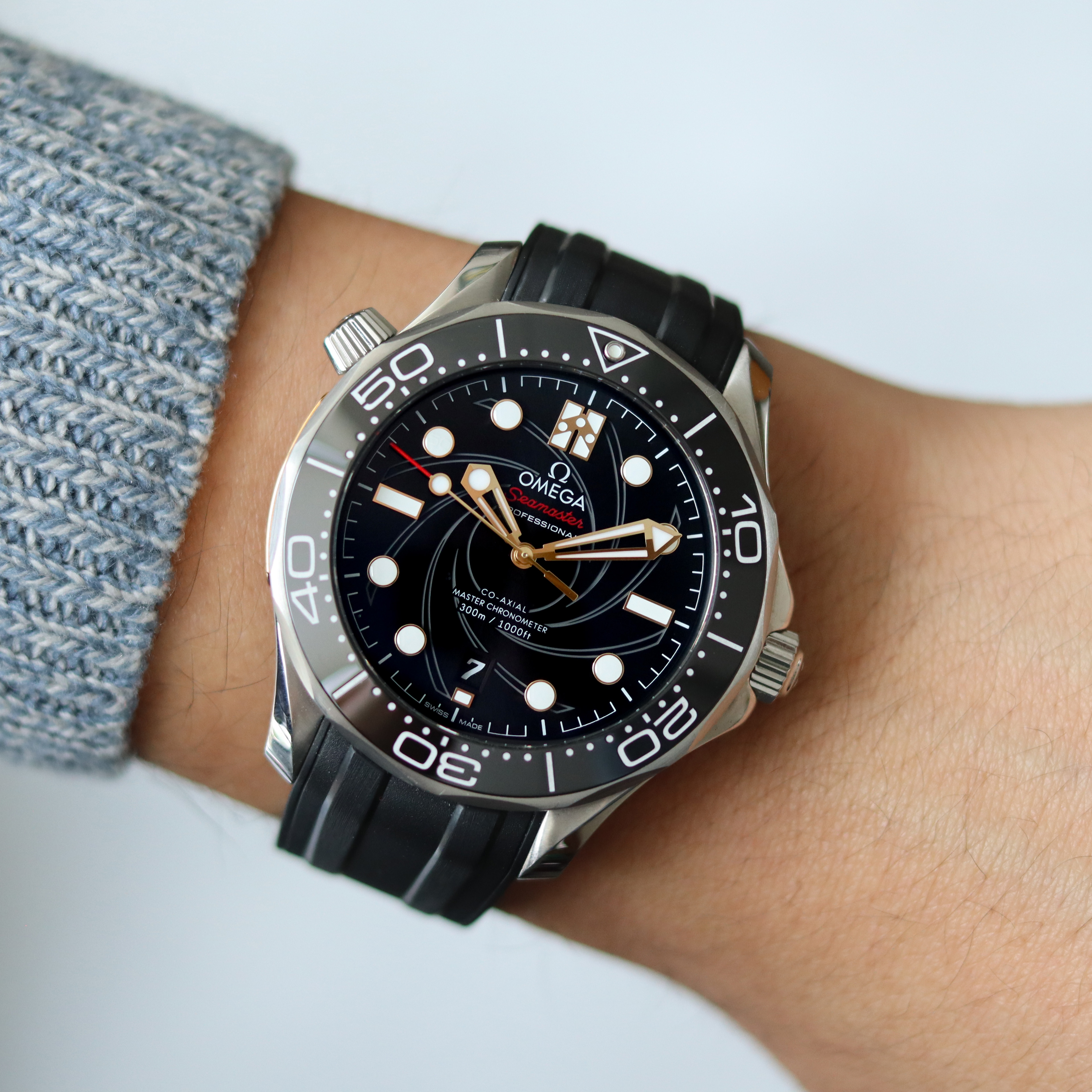 Omega Seamaster Diver 300M James Bond Limited Edition