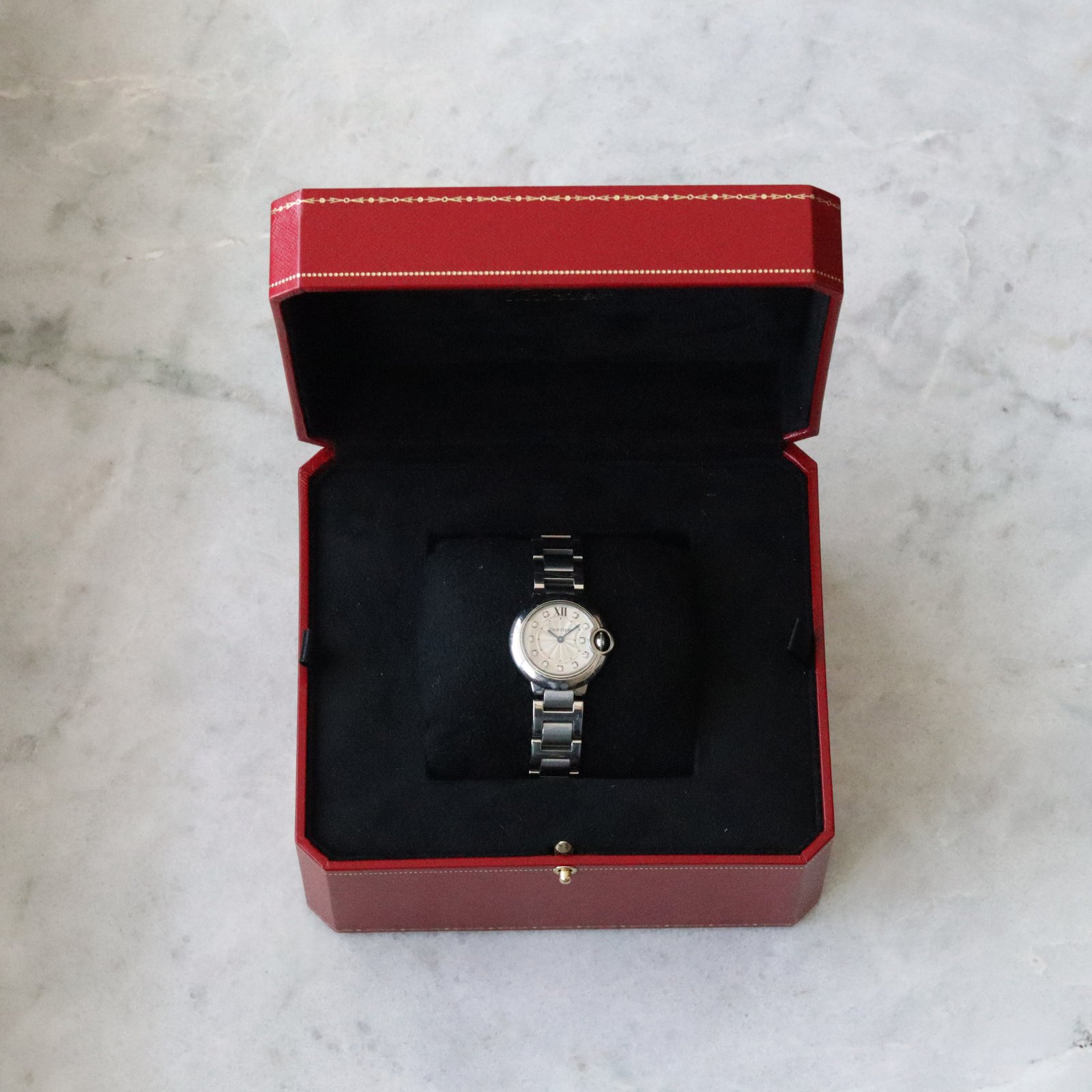 Cartier Ballon Bleu “Diamonds” 28 mm.