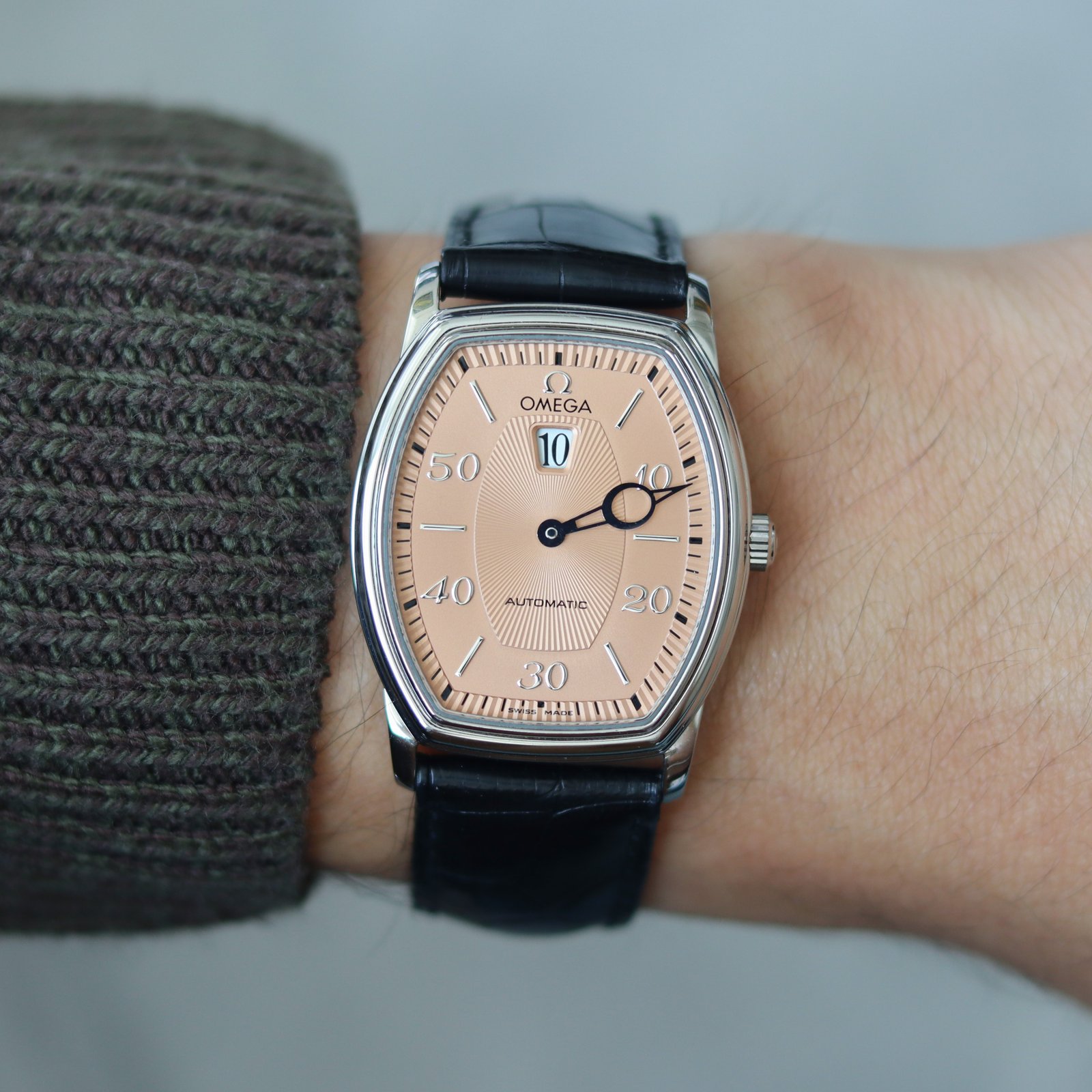 Omega De Ville Prestige Jumping Hour 